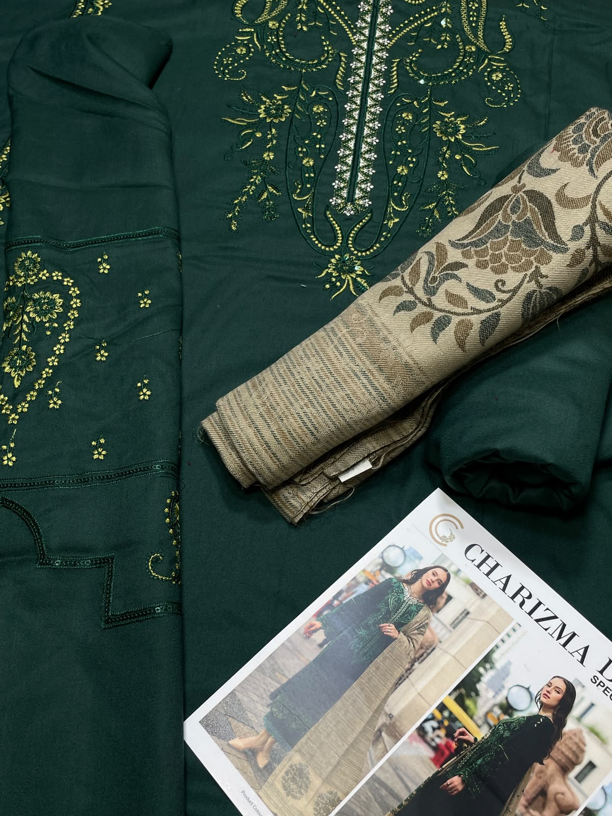 CHARIZMA DHANAK EMBROIDERED 3 PIECE ARTICLE