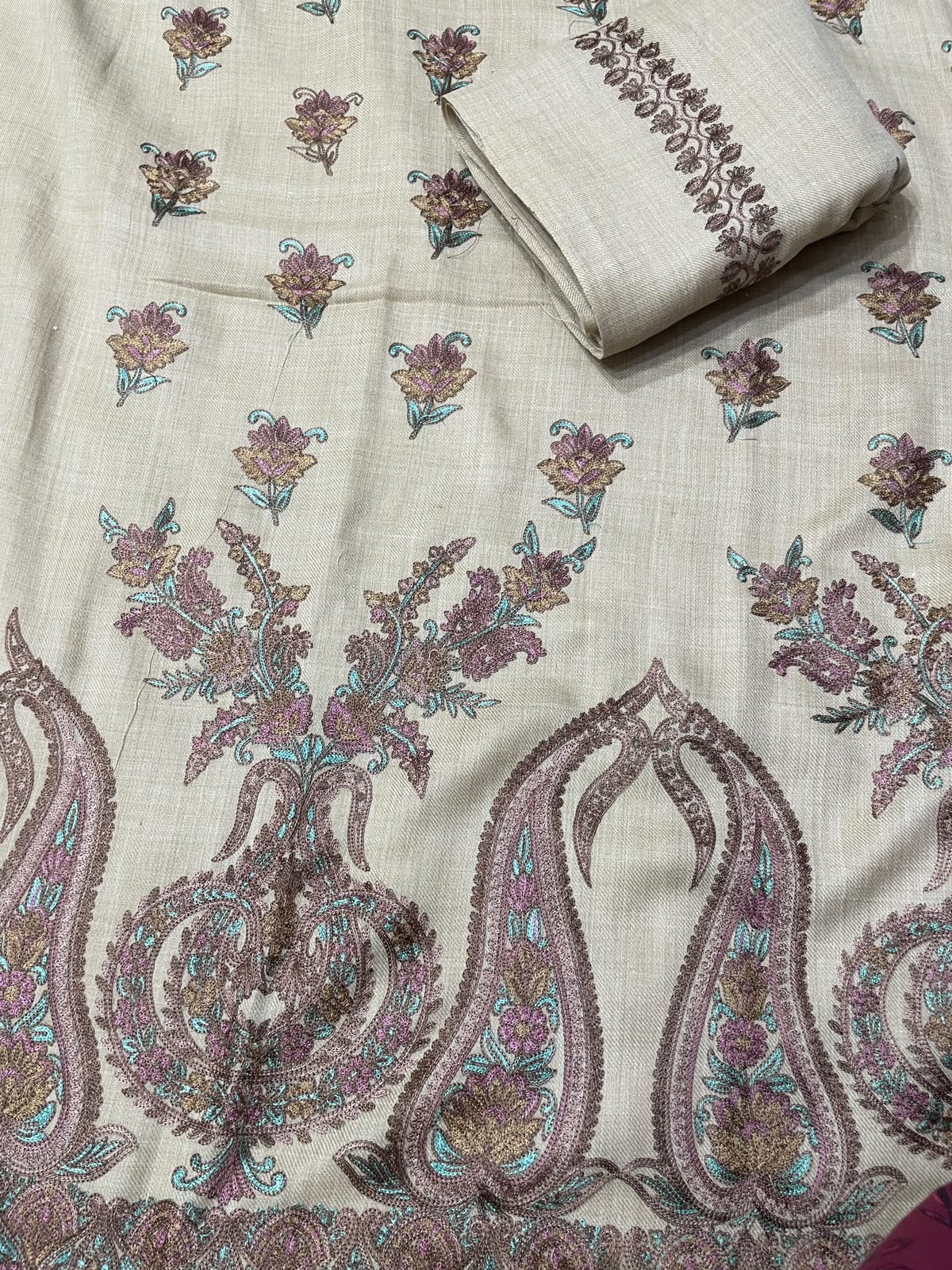KASHMIRI TANKA 3 PIECE ARTICLE