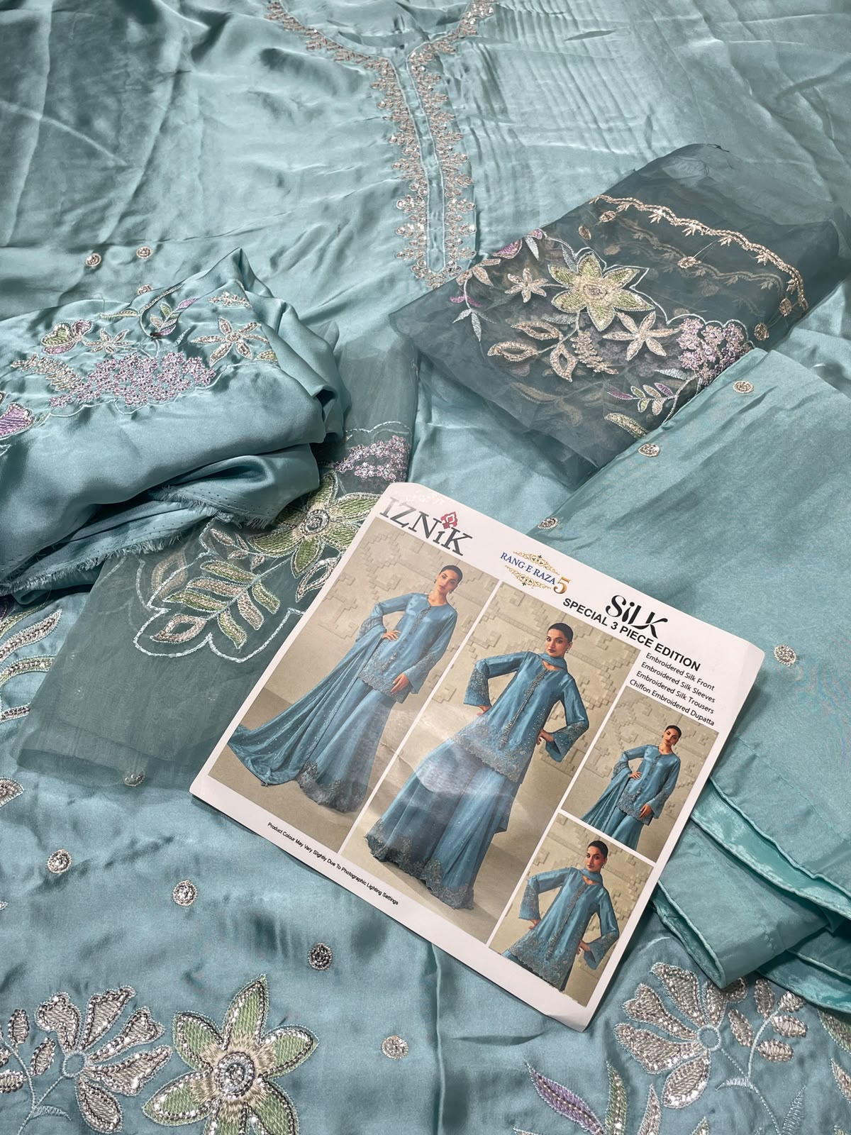 IZNIK EMBROIDERED SILK 3 PIECE ARTICLE