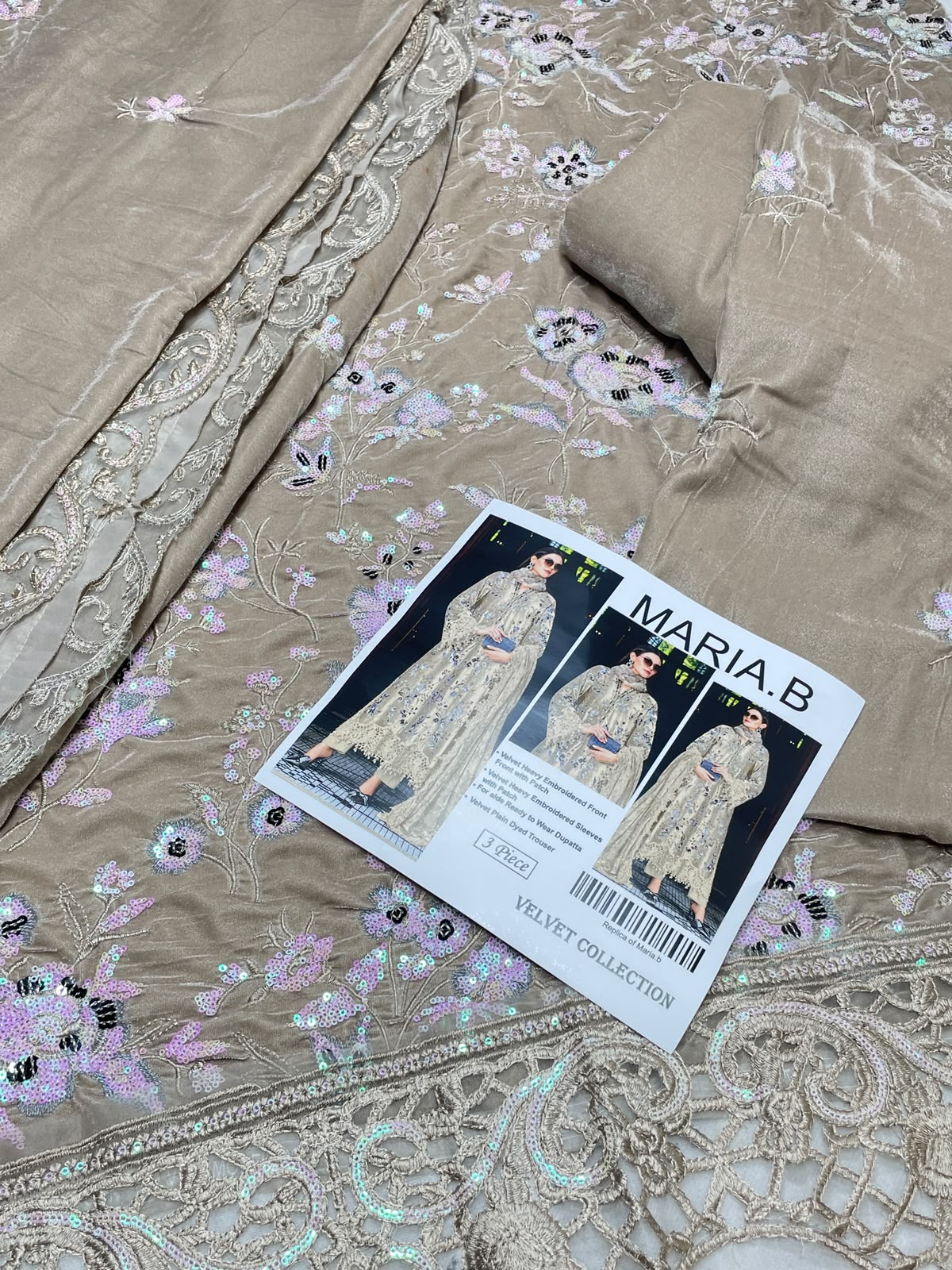 MARIA B EMBROIDERED VELVET MICRO 9000 3 PIECE ARTICLE