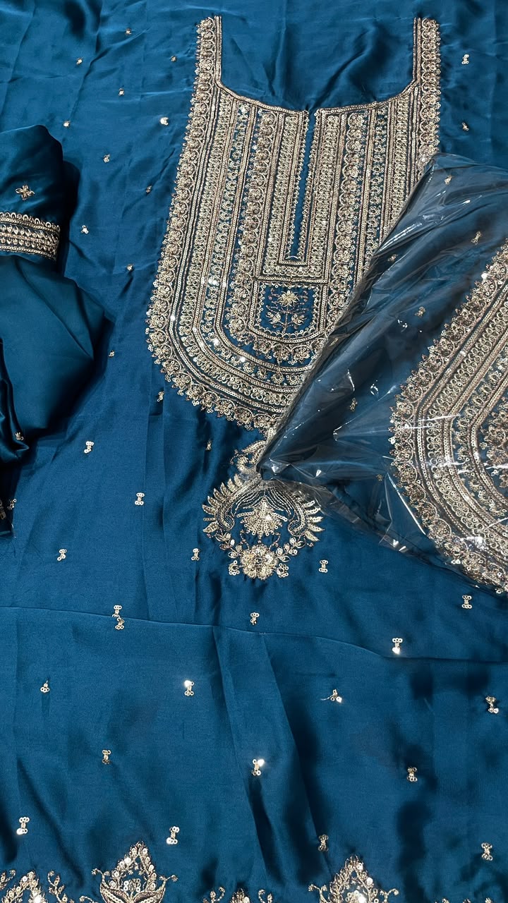 ASIM JOHFA EMBROIDERED 2 PIECE SILK ARTICLE